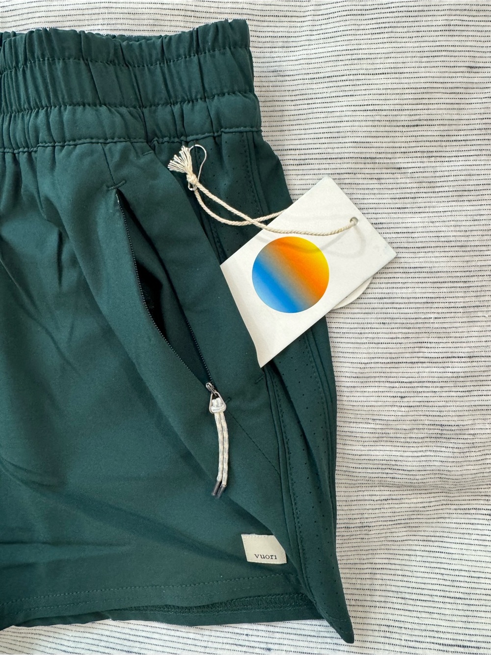 Vuori Forest "Grass" Green Women’s Active Shorts - Picture 3 of 7